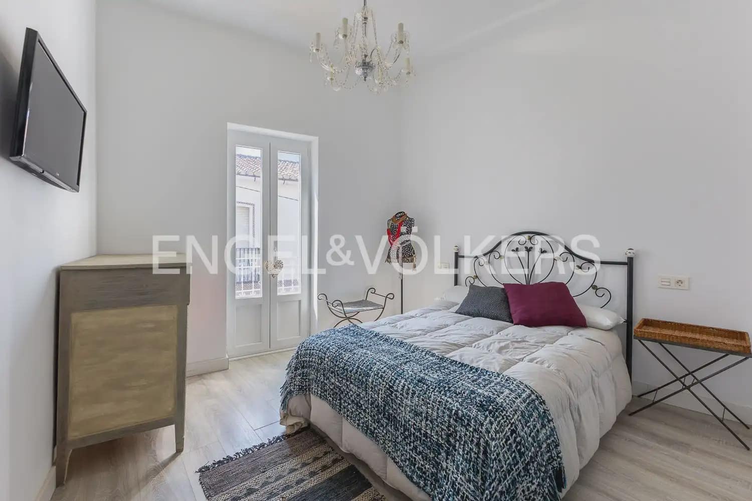 Casa de 4 habitaciones en Dénia en venta - 435.000 € (Ref: 9898087)