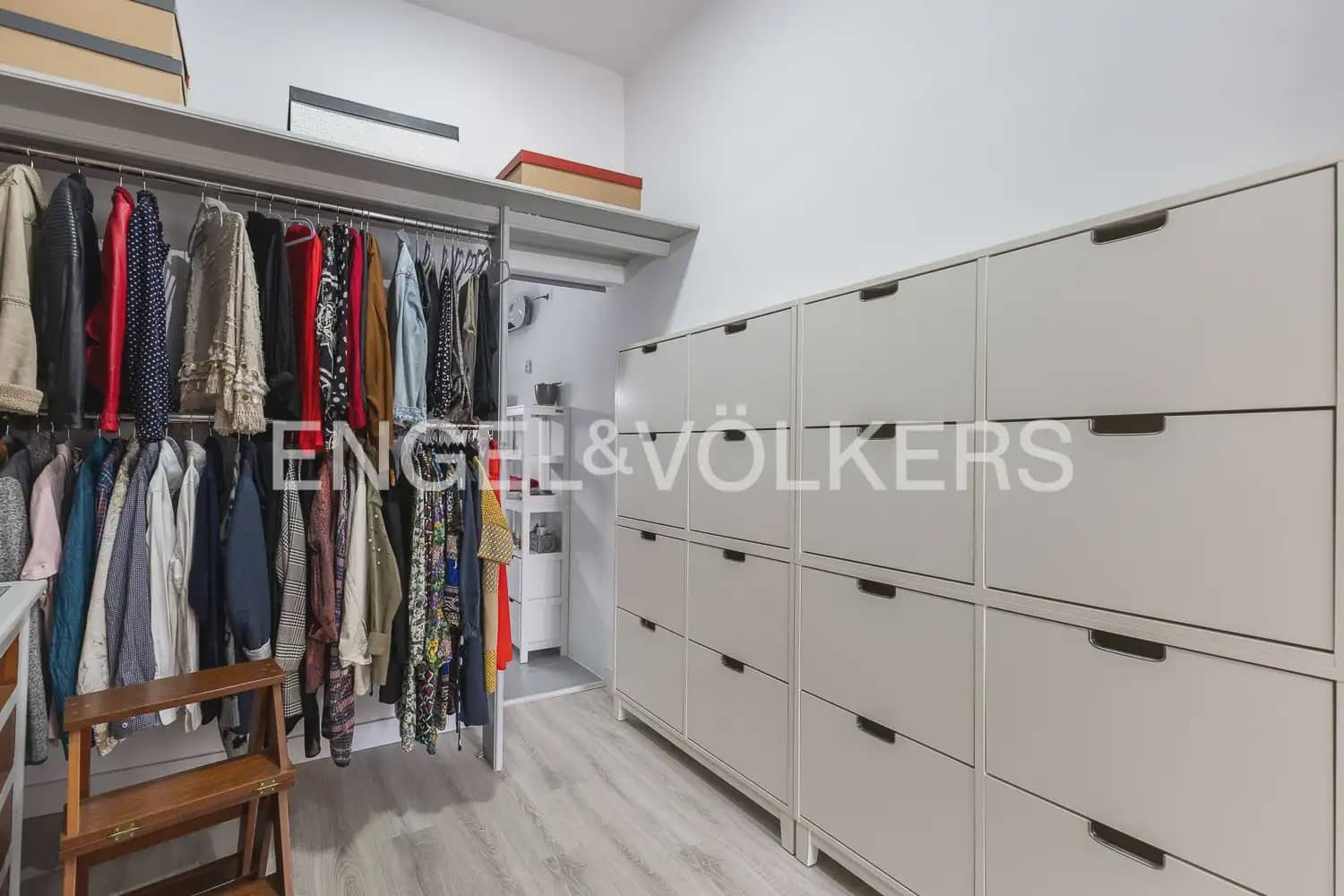 Casa de 4 habitaciones en Dénia en venta - 435.000 € (Ref: 9898087)