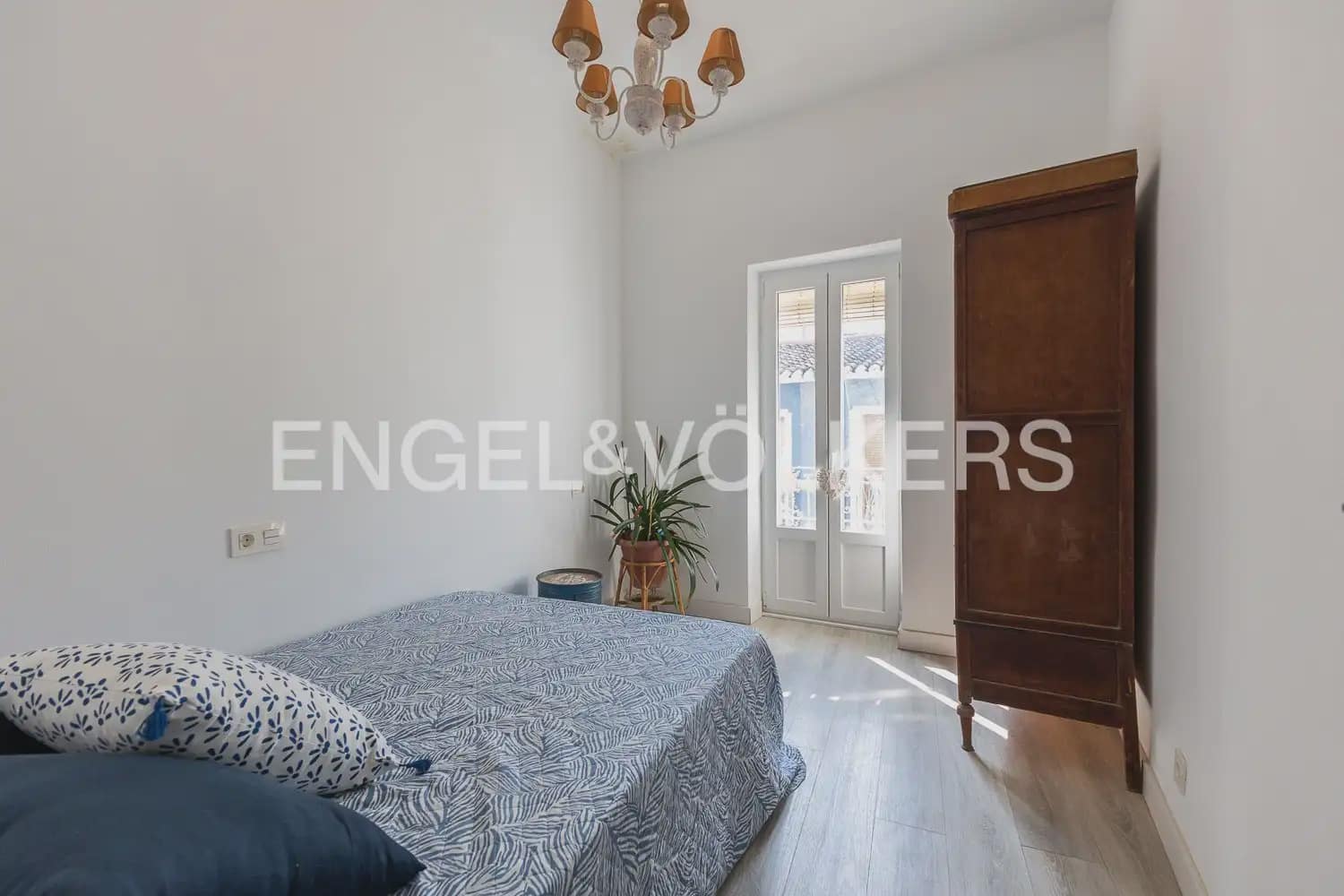 Casa de 4 habitaciones en Dénia en venta - 435.000 € (Ref: 9898087)