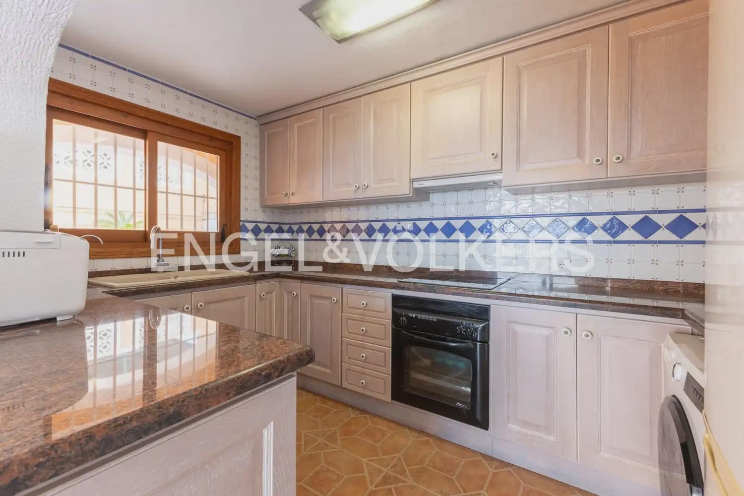 Chalet de 3 habitaciones en Javea / Xàbia en venta con garaje - 795.000 € (Ref: 9898090)