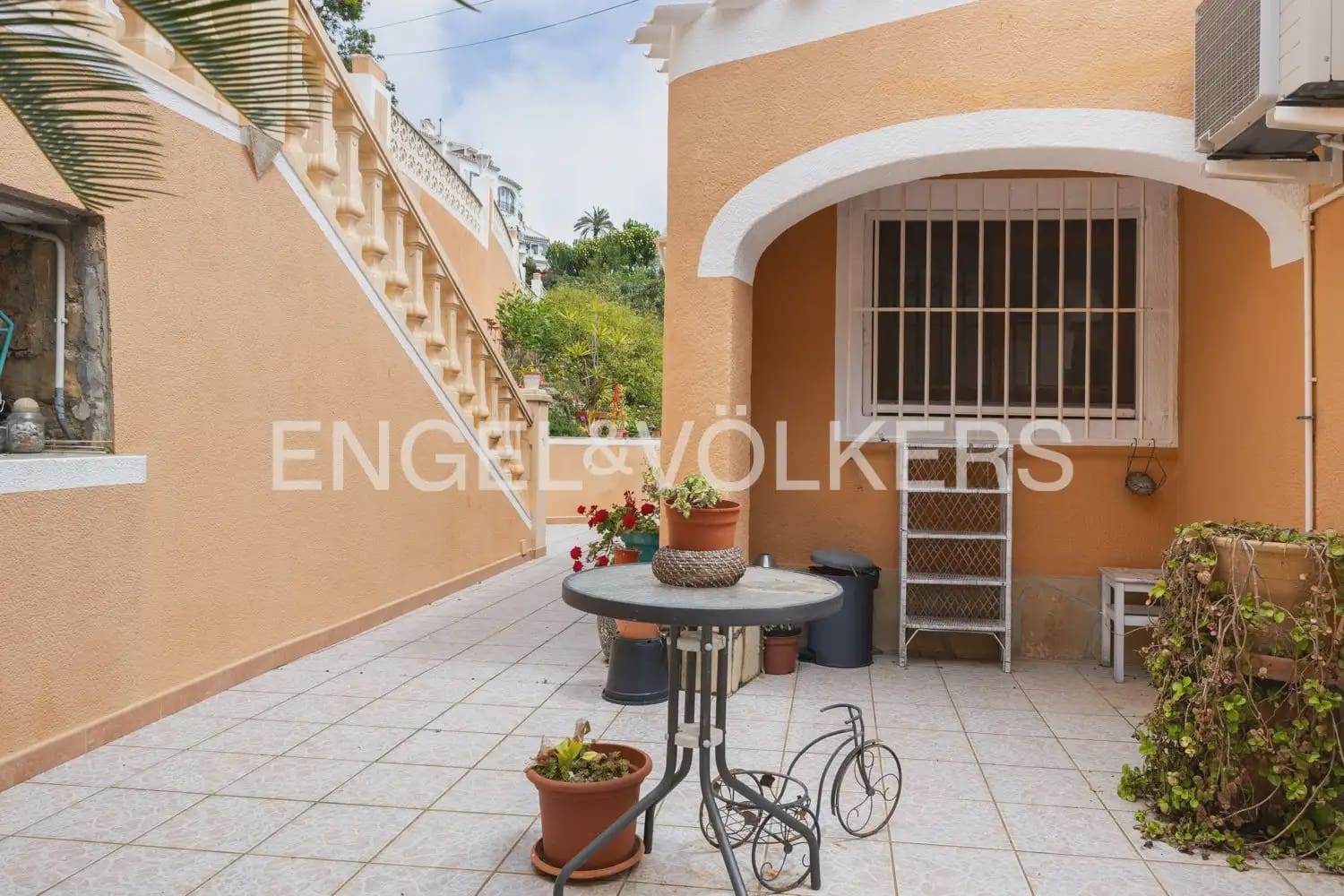 Chalet de 3 habitaciones en Javea / Xàbia en venta con garaje - 795.000 € (Ref: 9898090)