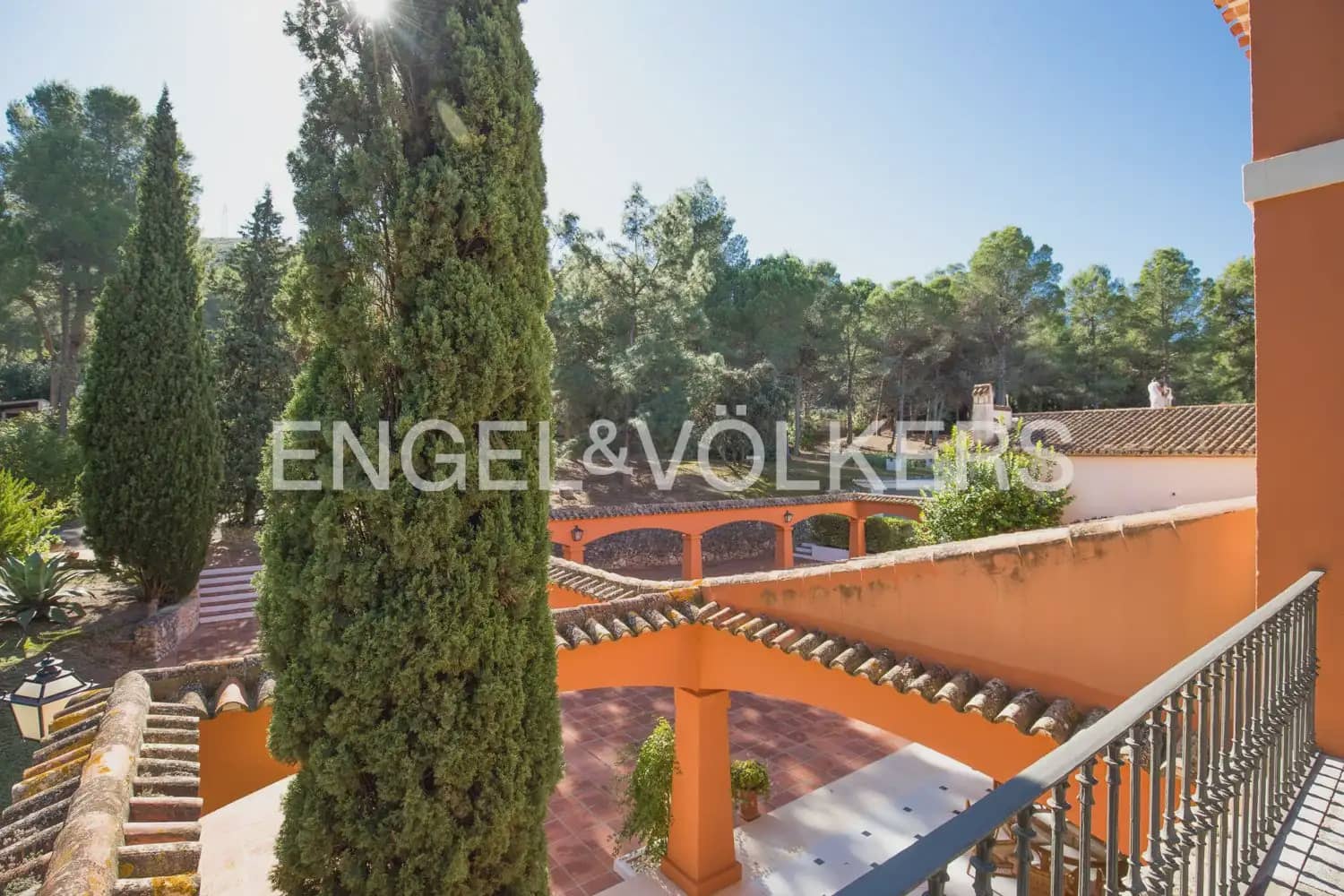 9 bedroom Finca/Country House for sale in Ontinyent with pool garage - € 1,190,000 (Ref: 9898091)