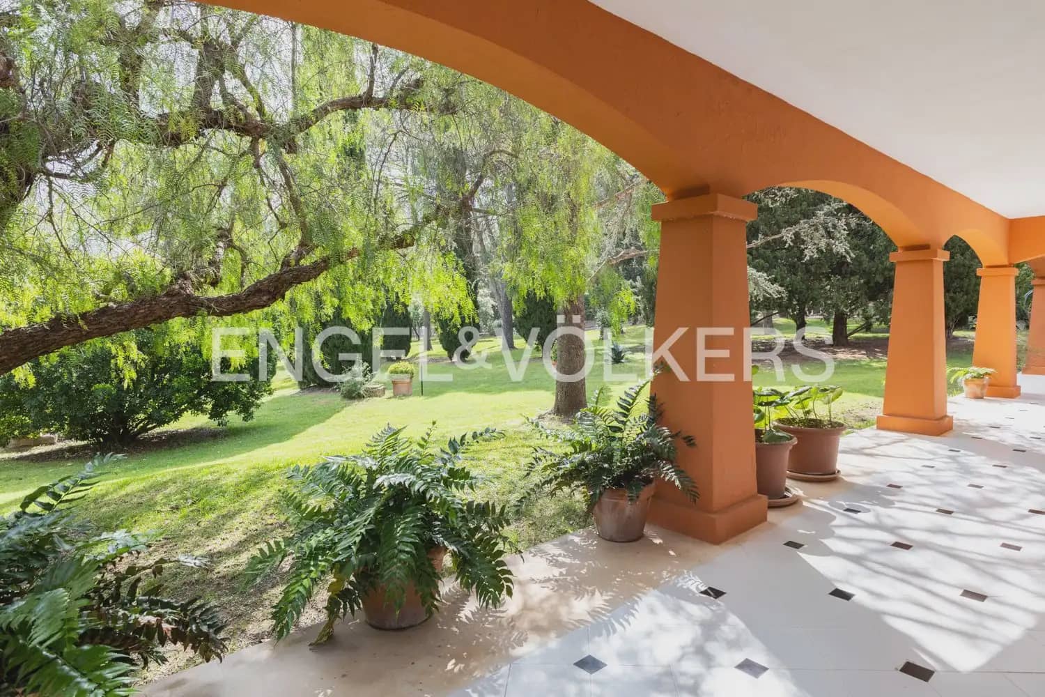 9 bedroom Finca/Country House for sale in Ontinyent with pool garage - € 1,190,000 (Ref: 9898091)
