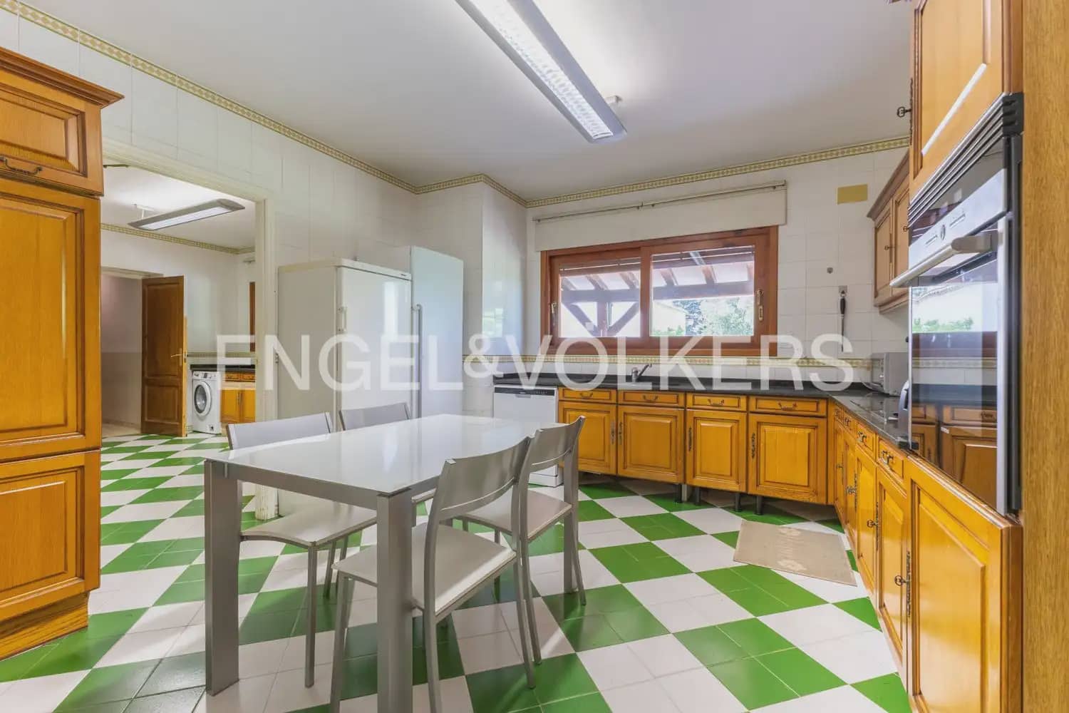 9 bedroom Finca/Country House for sale in Ontinyent with pool garage - € 1,190,000 (Ref: 9898091)