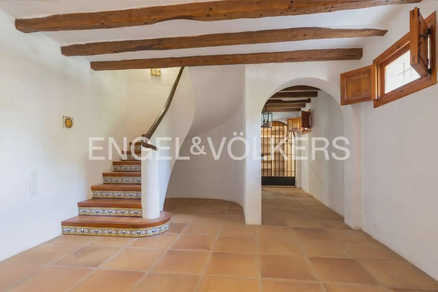 9 bedroom Finca/Country House for sale in Ontinyent with pool garage - € 1,190,000 (Ref: 9898091)