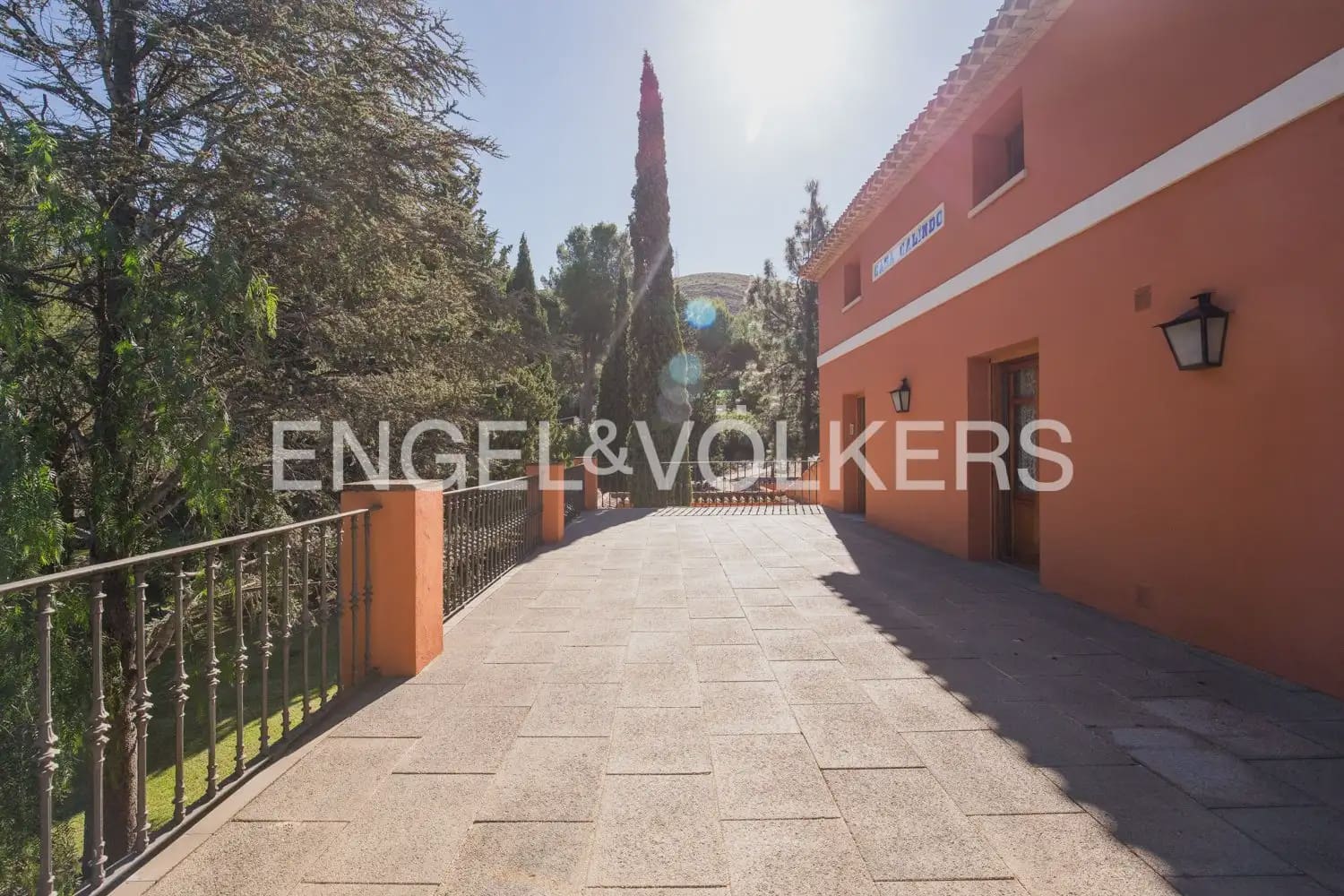 9 bedroom Finca/Country House for sale in Ontinyent with pool garage - € 1,190,000 (Ref: 9898091)