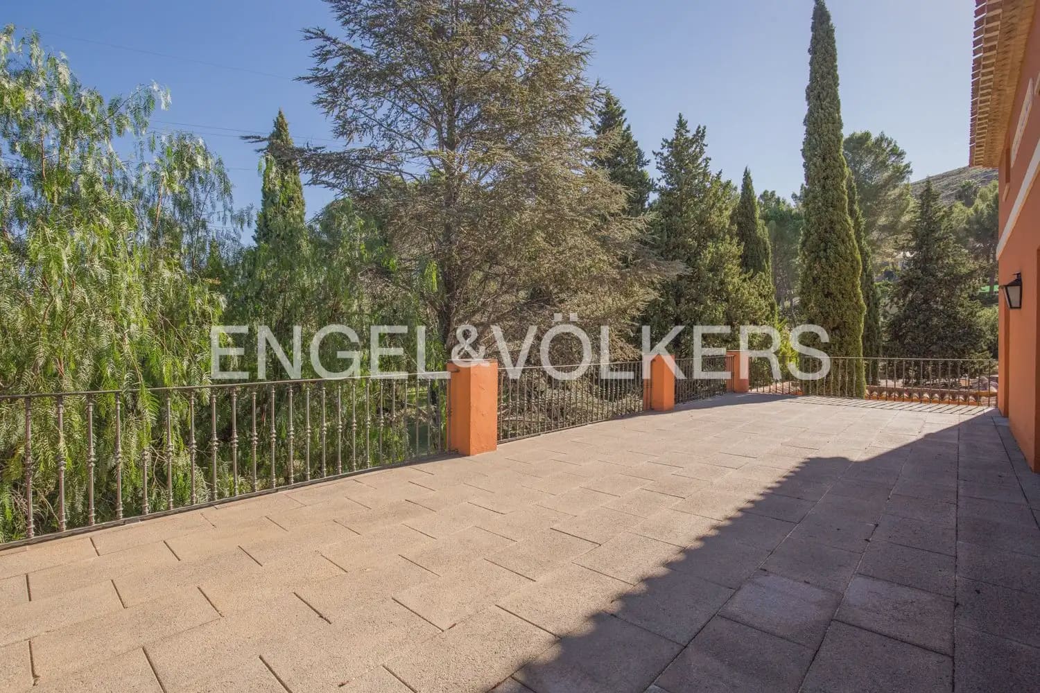 9 bedroom Finca/Country House for sale in Ontinyent with pool garage - € 1,190,000 (Ref: 9898091)