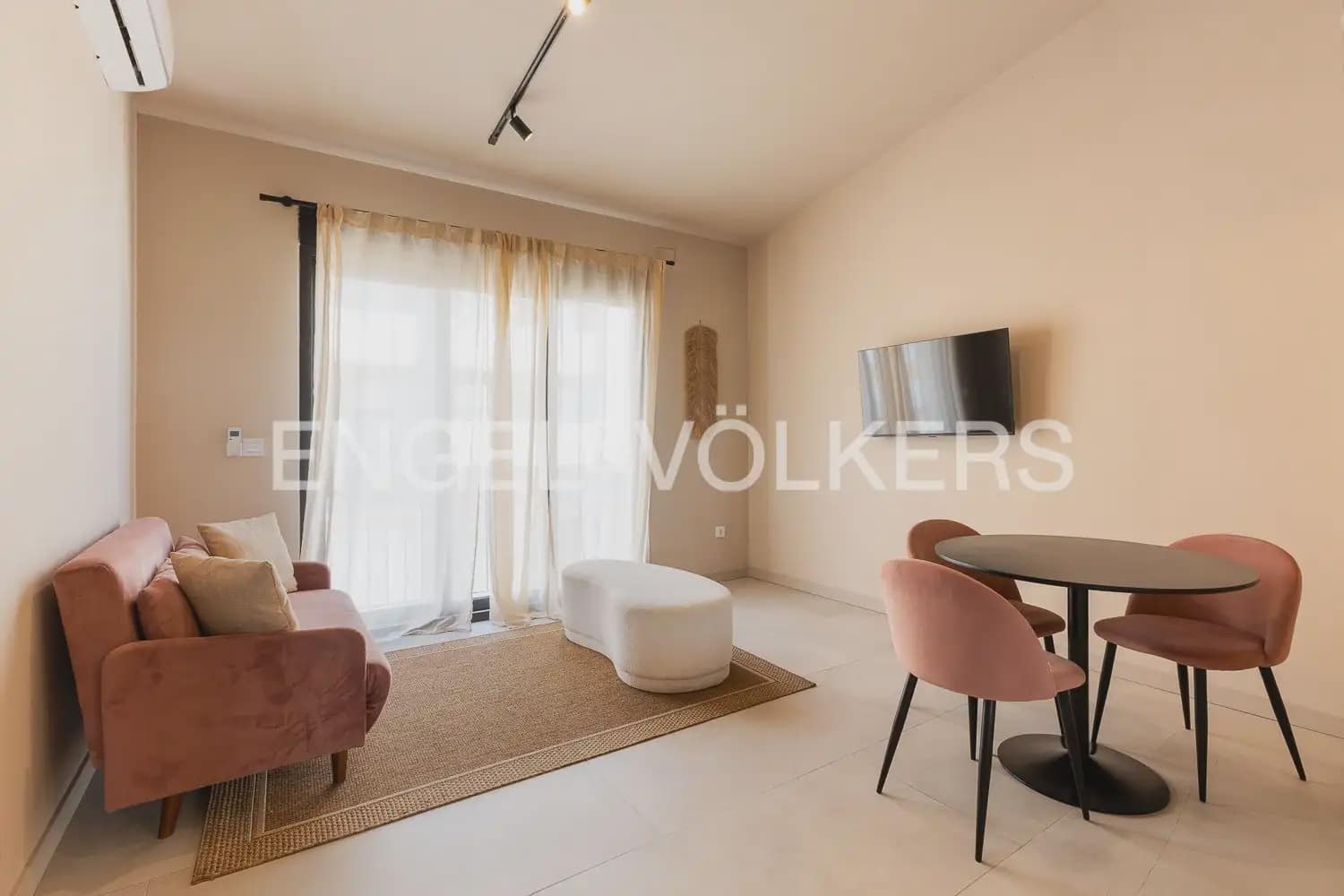 5 sovrum Lägenhet till salu i Denia - 935 000 € (Ref: 9898092)