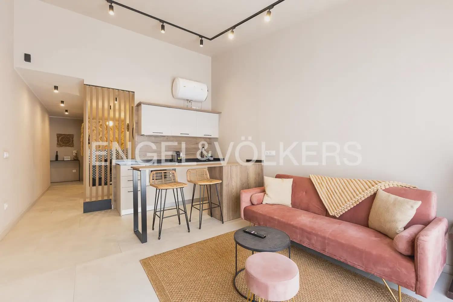 5 sovrum Lägenhet till salu i Denia - 935 000 € (Ref: 9898092)