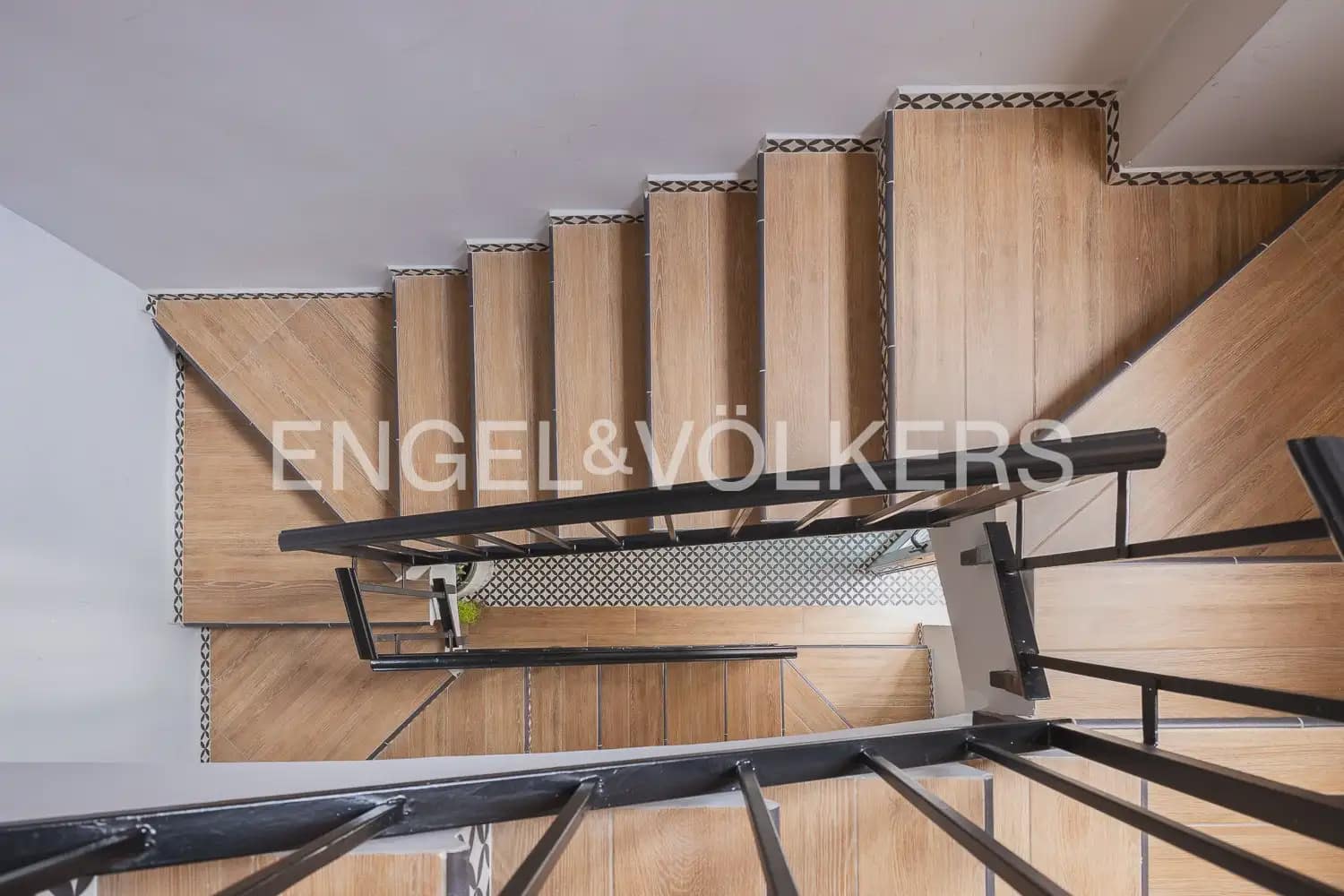 5 sovrum Lägenhet till salu i Denia - 935 000 € (Ref: 9898092)