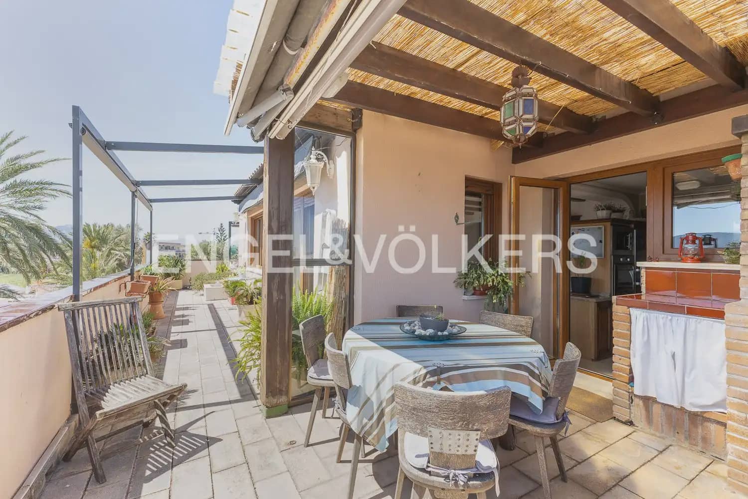 2 soverom Penthouse til salgs i Denia med svømmebasseng - € 477 000 (Ref: 9898094)