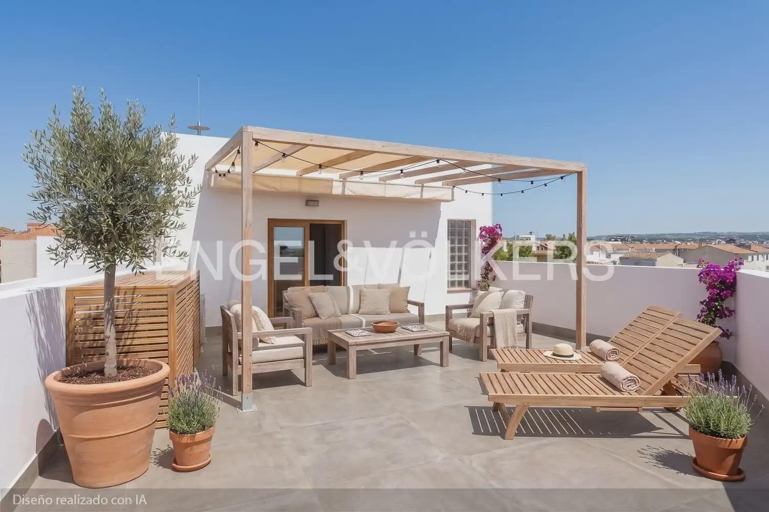 6 bedroom Townhouse for sale in Villanueva de Castellon with garage - € 315,000 (Ref: 9898095)