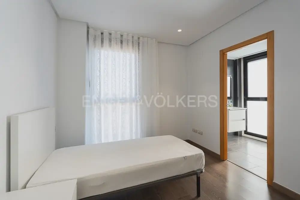 2 sypialnia Apartament do wynajęcia w Museros z garażem - 1 250 € (Ref: 9898097)