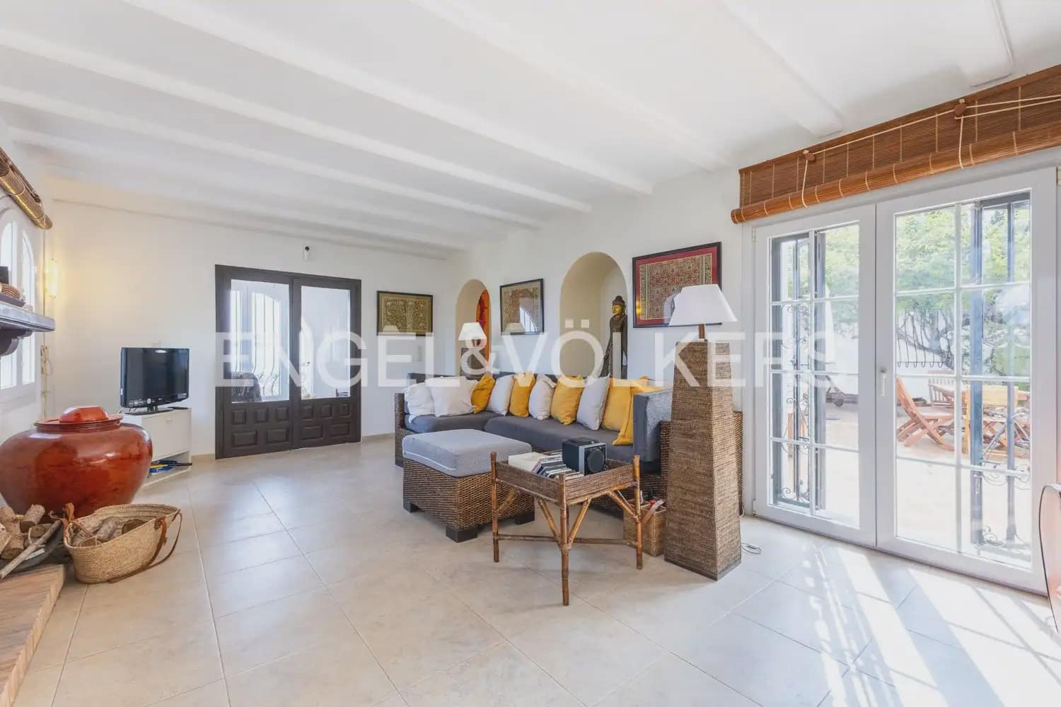 5 sovrum Villa till salu i Denia med pool garage - 695 000 € (Ref: 9898098)