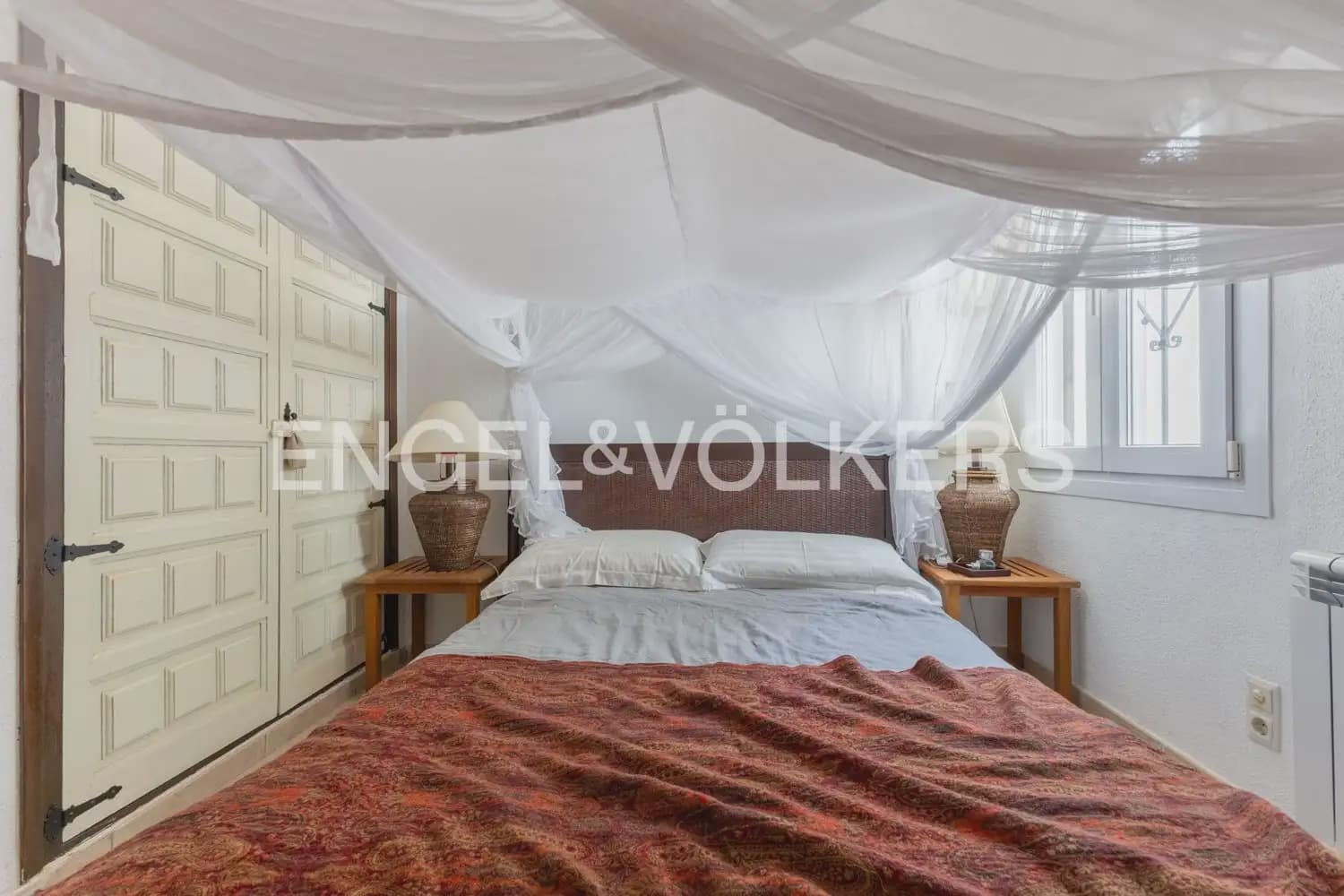 5 sovrum Villa till salu i Denia med pool garage - 695 000 € (Ref: 9898098)