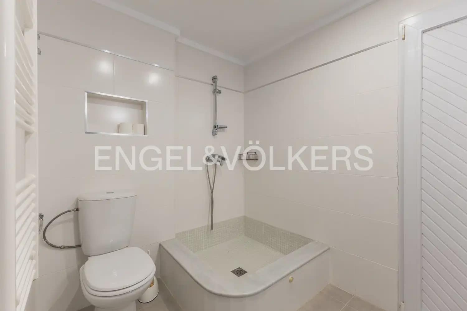 5 sovrum Villa till salu i Denia med pool garage - 695 000 € (Ref: 9898098)