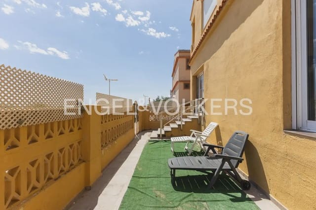 4 soveværelse Villa til salg i Sueca med garage - € 470.000 (Ref: 9898100)