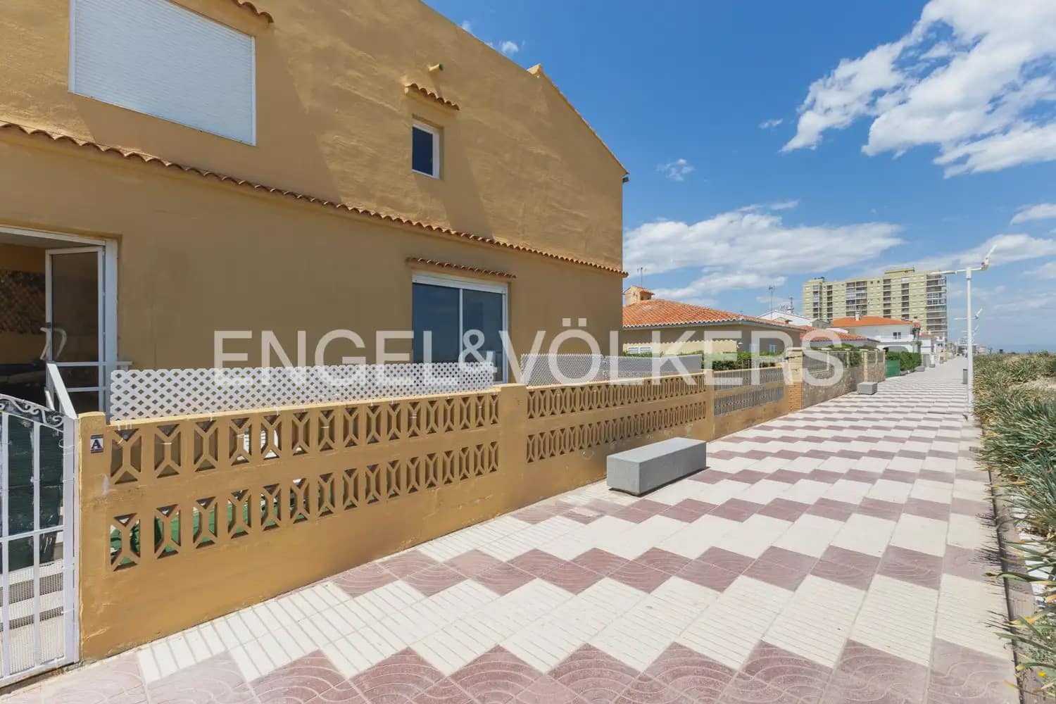 4 chambre Villa/Maison à vendre à Sueca avec garage - 470 000 € (Ref: 9898100)