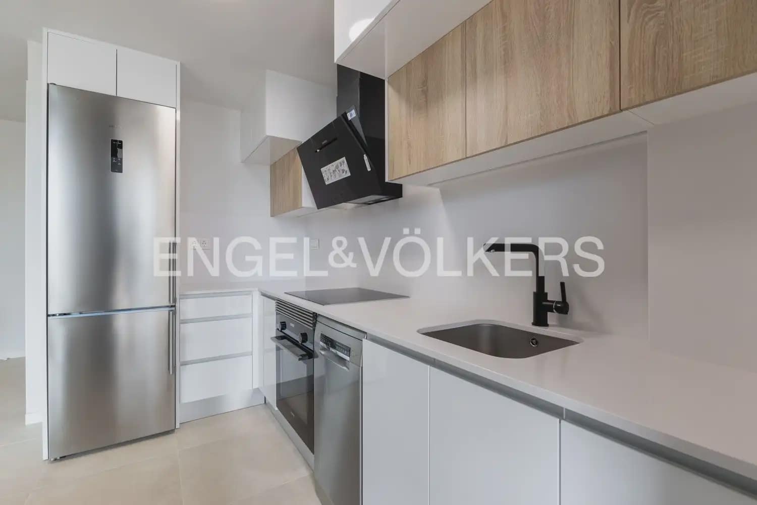 Apartamento de 3 habitaciones en Dénia en venta con piscina - 499.000 € (Ref: 9898101)