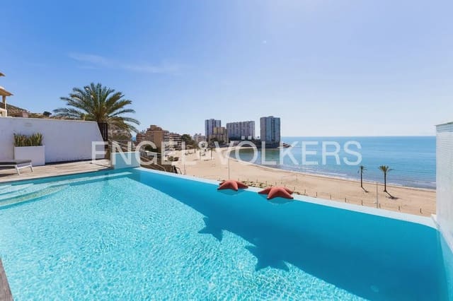 Villa/Maison de 4 chambres à louer à Faro de Cullera, Cullera avec piscine garage - 15 000 € (Ref: 9898103)