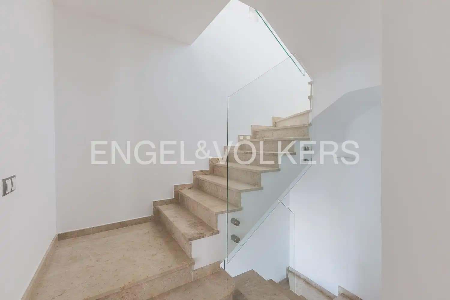 4 sovrum Villa att hyra i Cullera med pool garage - 15 000 € (Ref: 9898103)
