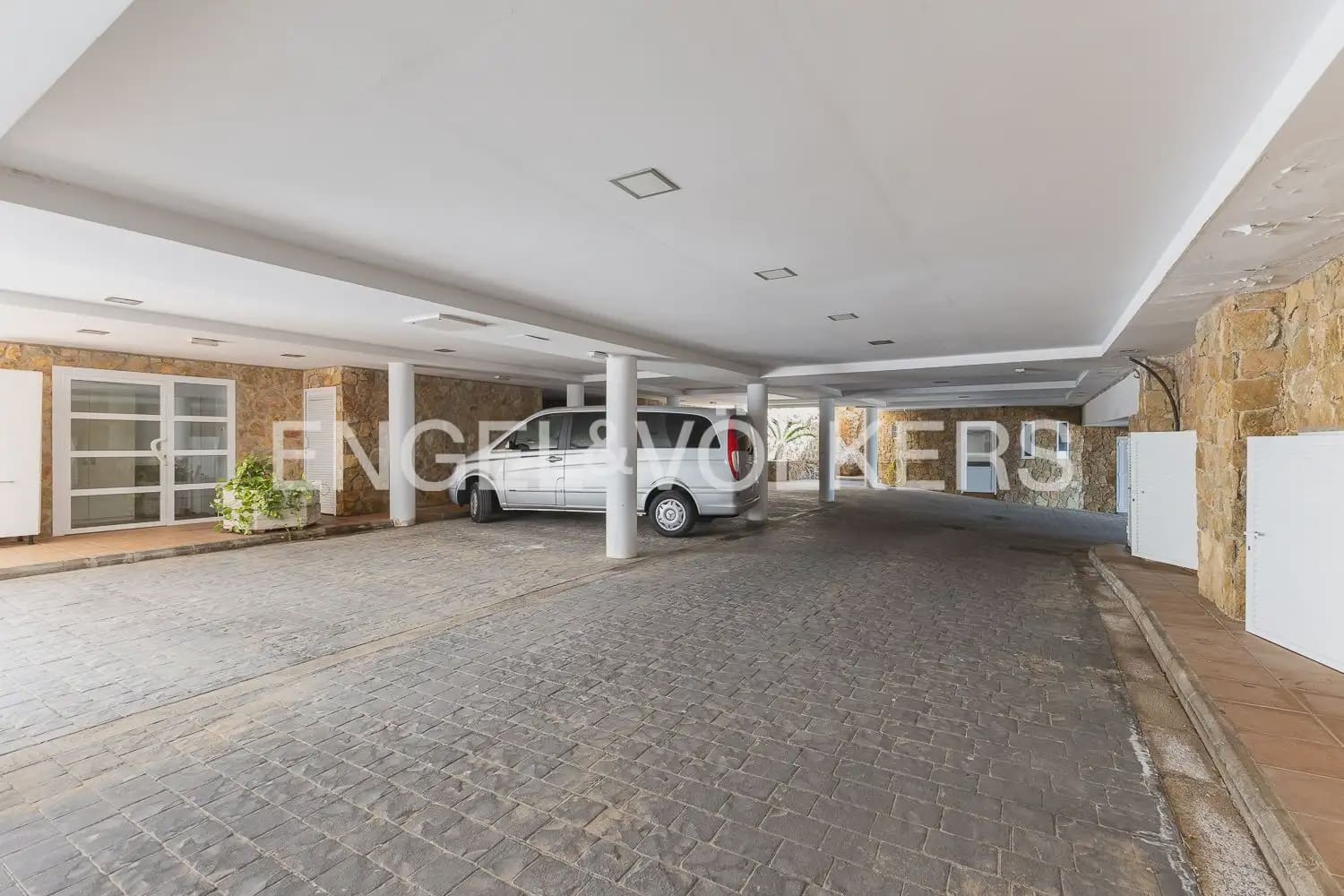 4 sovrum Villa att hyra i Cullera med pool garage - 15 000 € (Ref: 9898103)