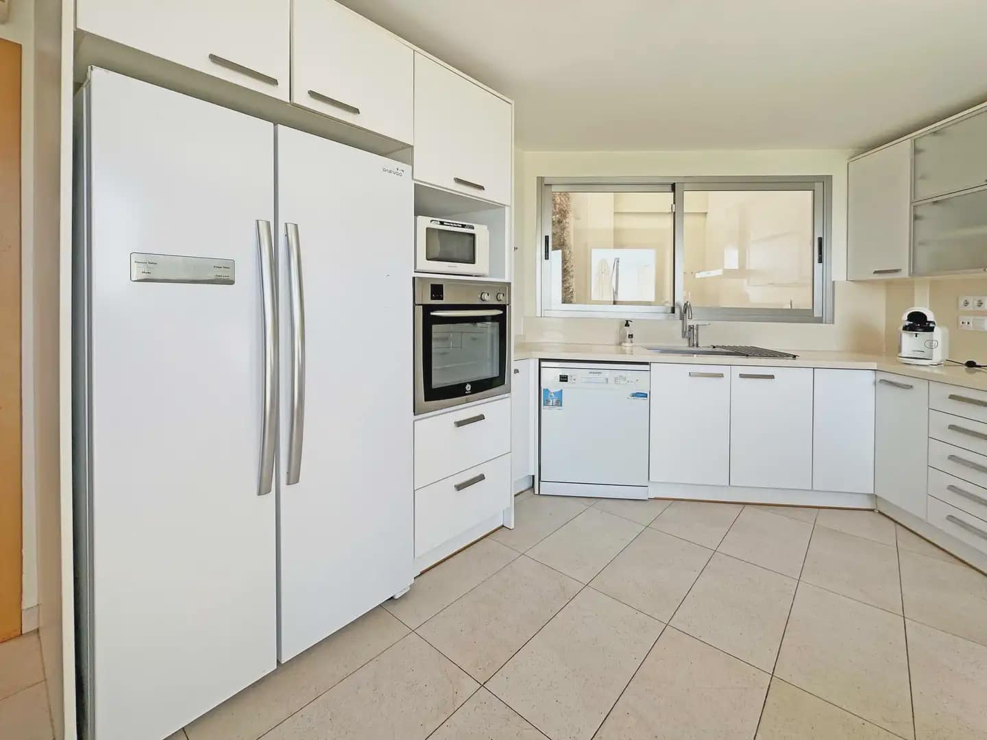 3 Zimmer Villa zu vermieten in Cullera mit Pool Garage - 13.000 € (Ref: 9898107)