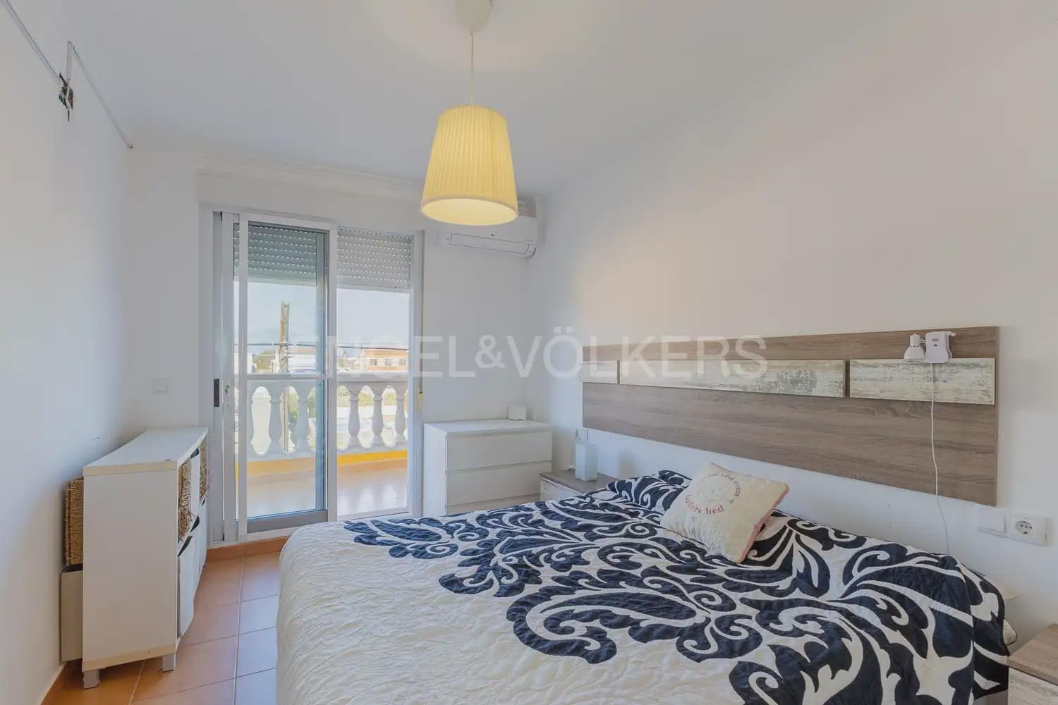 4 bedroom Terraced Villa for rent in Cullera with pool garage - € 4,500 (Ref: 9898108)
