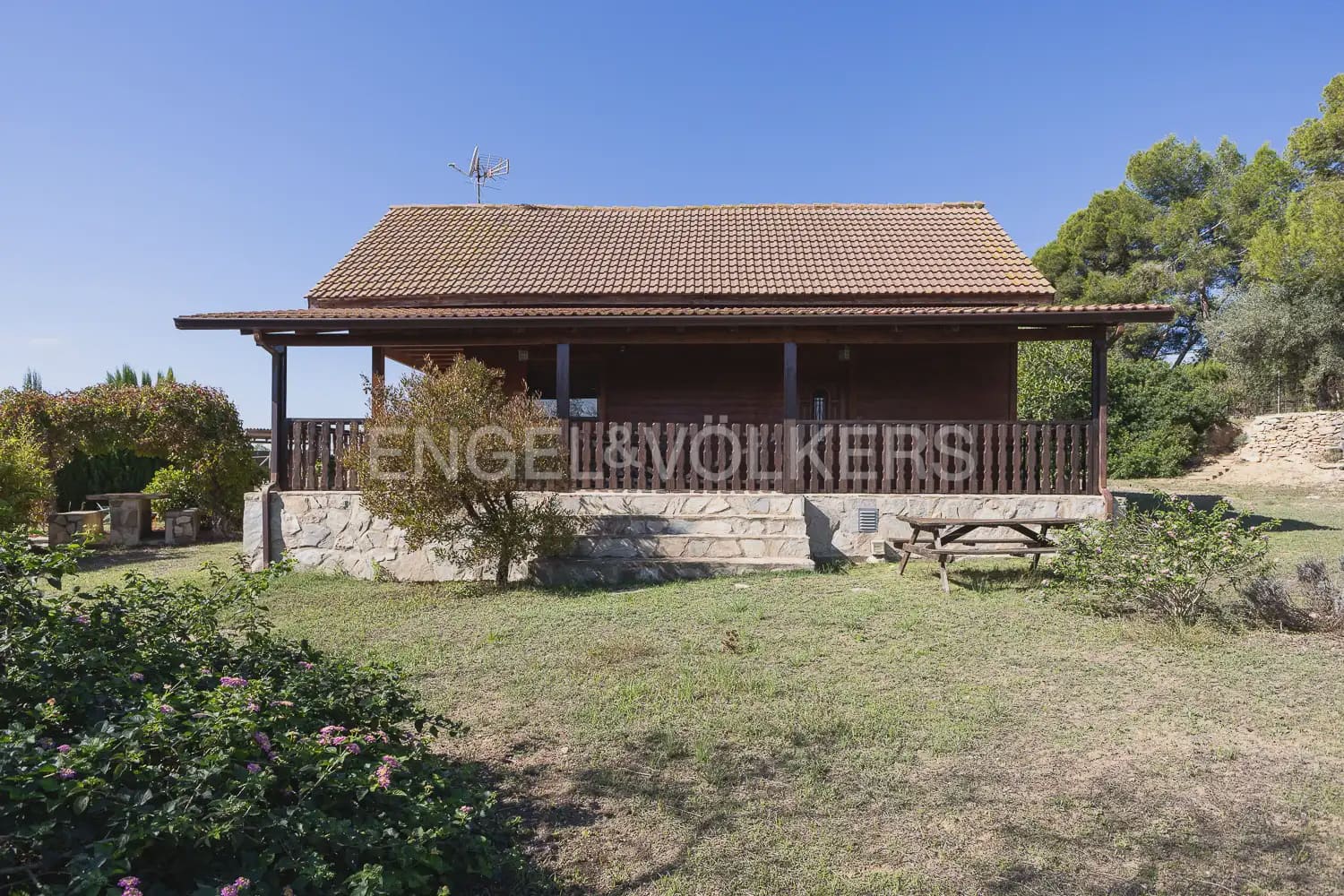 3 bedroom Finca/Country House for sale in Montserrat - € 375,000 (Ref: 9898109)