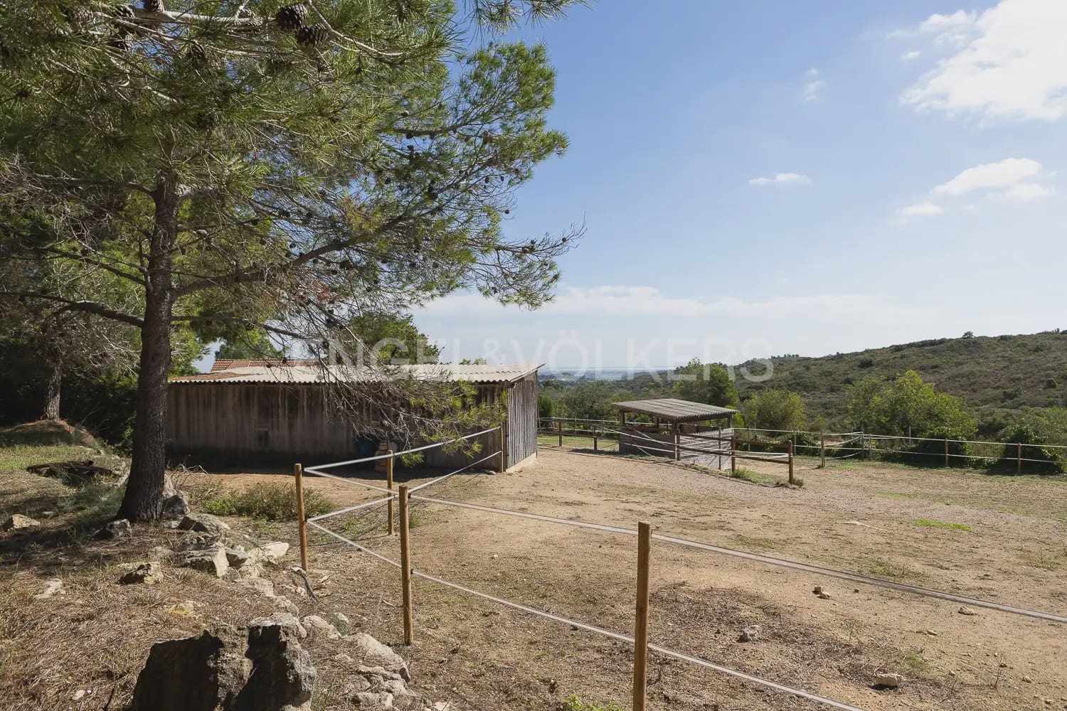 3 bedroom Finca/Country House for sale in Montserrat - € 375,000 (Ref: 9898109)