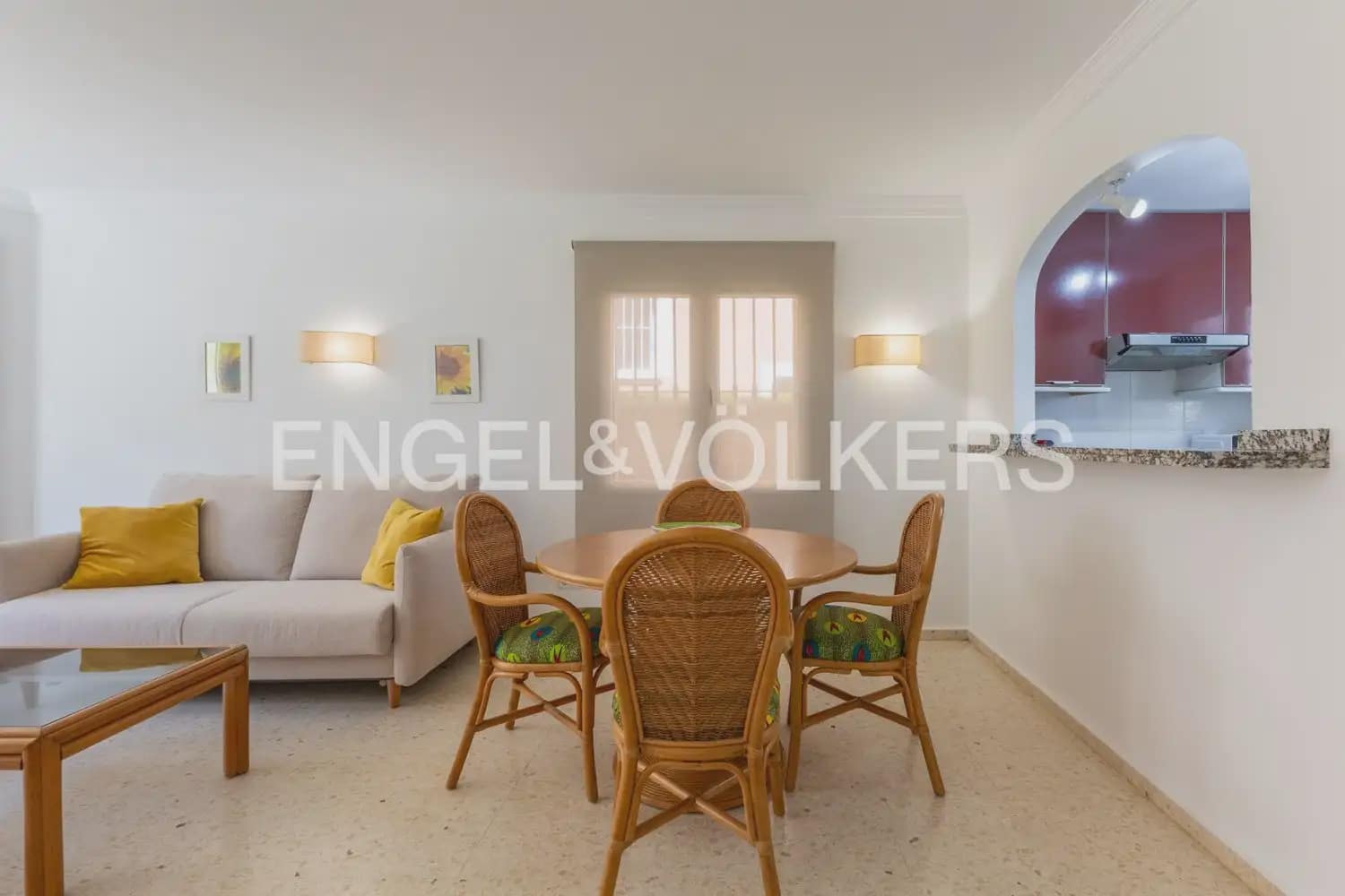 2 bedroom Terraced Villa for rent in Oliva with pool - € 1,500 (Ref: 9898110)