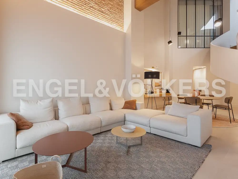 4 slaapkamer Penthouse te huur in Valencia stad - € 10.000 (Ref: 9898113)