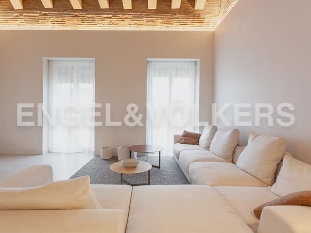4 sovrum Takvåning att hyra i La Seu, Valencia stad - 10 000 € (Ref: 9898113)