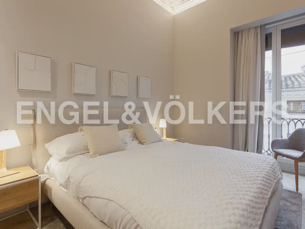 4 slaapkamer Penthouse te huur in Valencia stad - € 10.000 (Ref: 9898113)