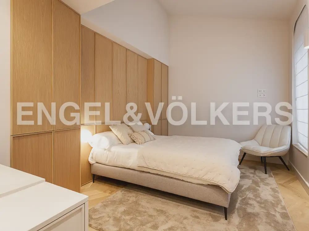 4 slaapkamer Penthouse te huur in Valencia stad - € 10.000 (Ref: 9898113)