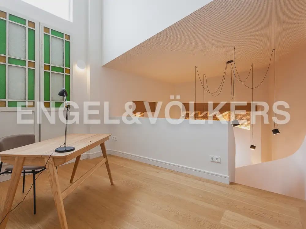 4 slaapkamer Penthouse te huur in Valencia stad - € 10.000 (Ref: 9898113)