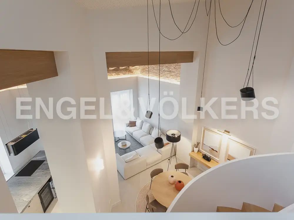 4 slaapkamer Penthouse te huur in Valencia stad - € 10.000 (Ref: 9898113)