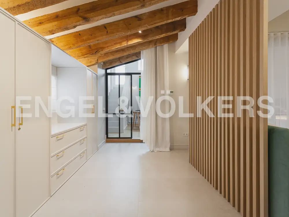 4 slaapkamer Penthouse te huur in Valencia stad - € 10.000 (Ref: 9898113)