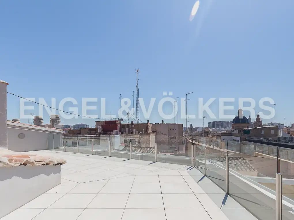 4 slaapkamer Penthouse te huur in Valencia stad - € 10.000 (Ref: 9898113)