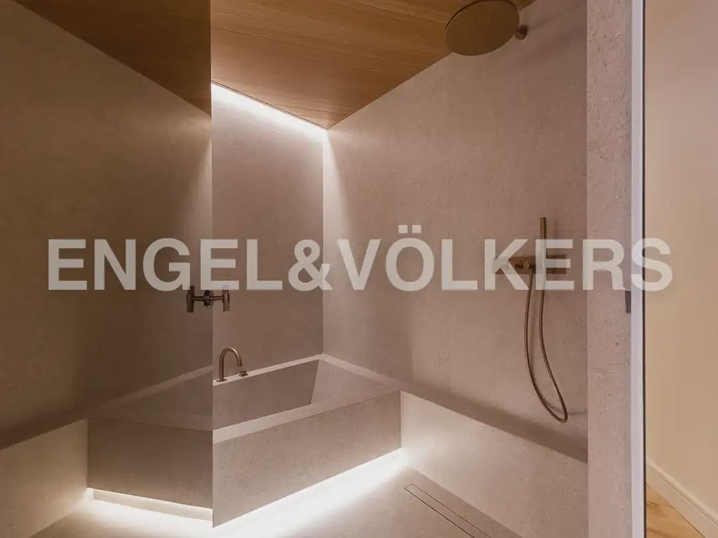 4 slaapkamer Penthouse te huur in Valencia stad - € 10.000 (Ref: 9898113)