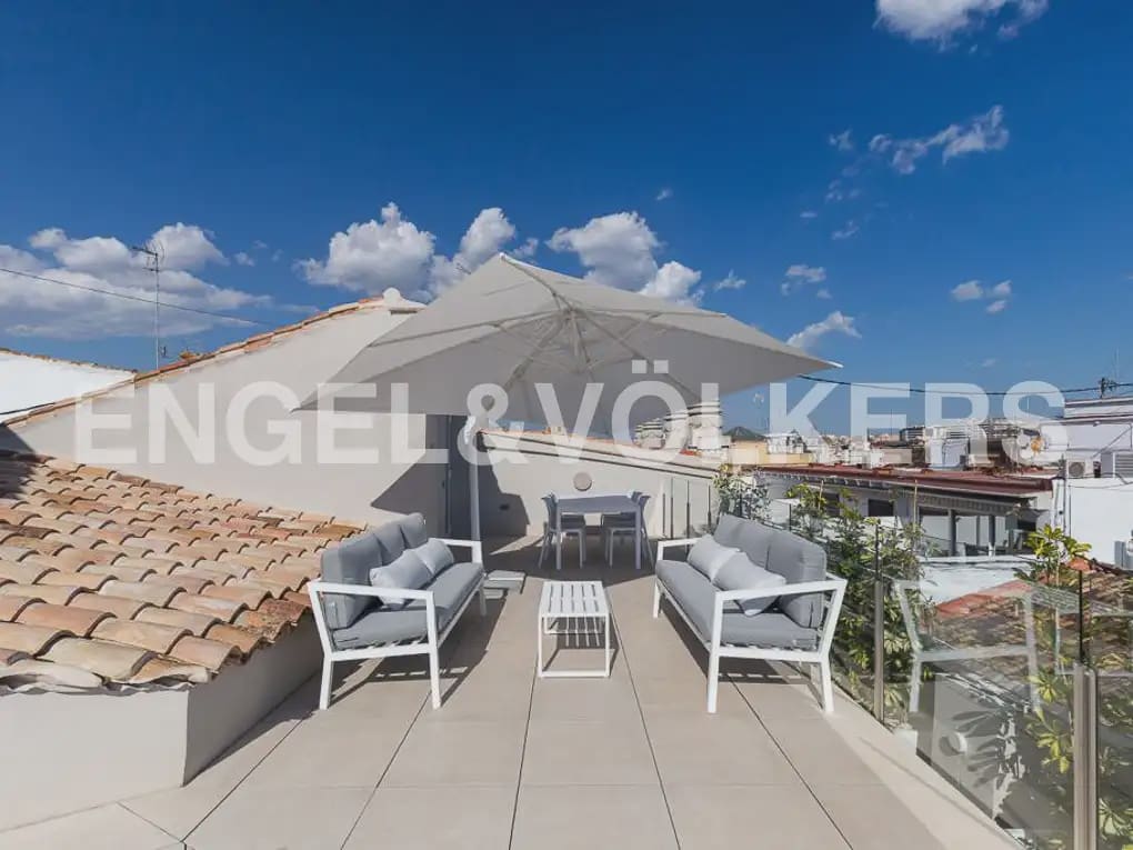 4 slaapkamer Penthouse te huur in Valencia stad - € 10.000 (Ref: 9898113)