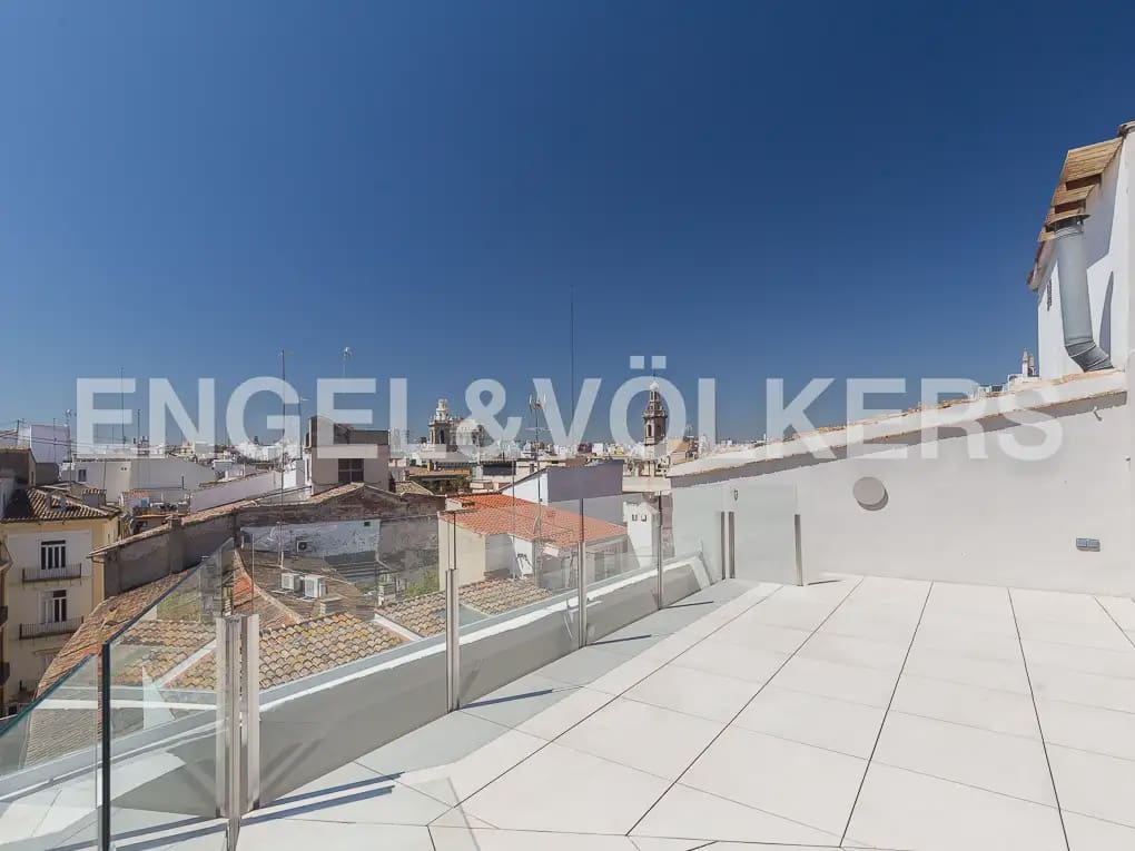 4 slaapkamer Penthouse te huur in Valencia stad - € 10.000 (Ref: 9898113)