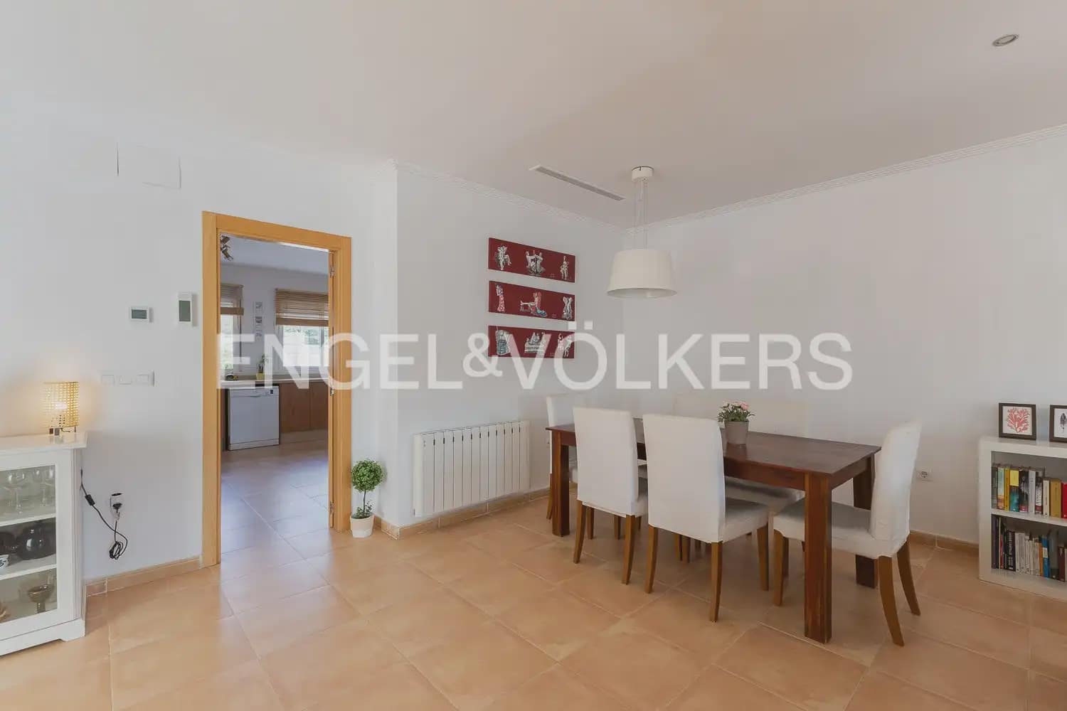 3 bedroom Villa for rent in Olocau with pool garage - € 1,850 (Ref: 9898114)