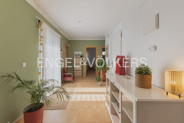 3 bedroom Villa for rent in Olocau with pool garage - € 1,850 (Ref: 9898114)