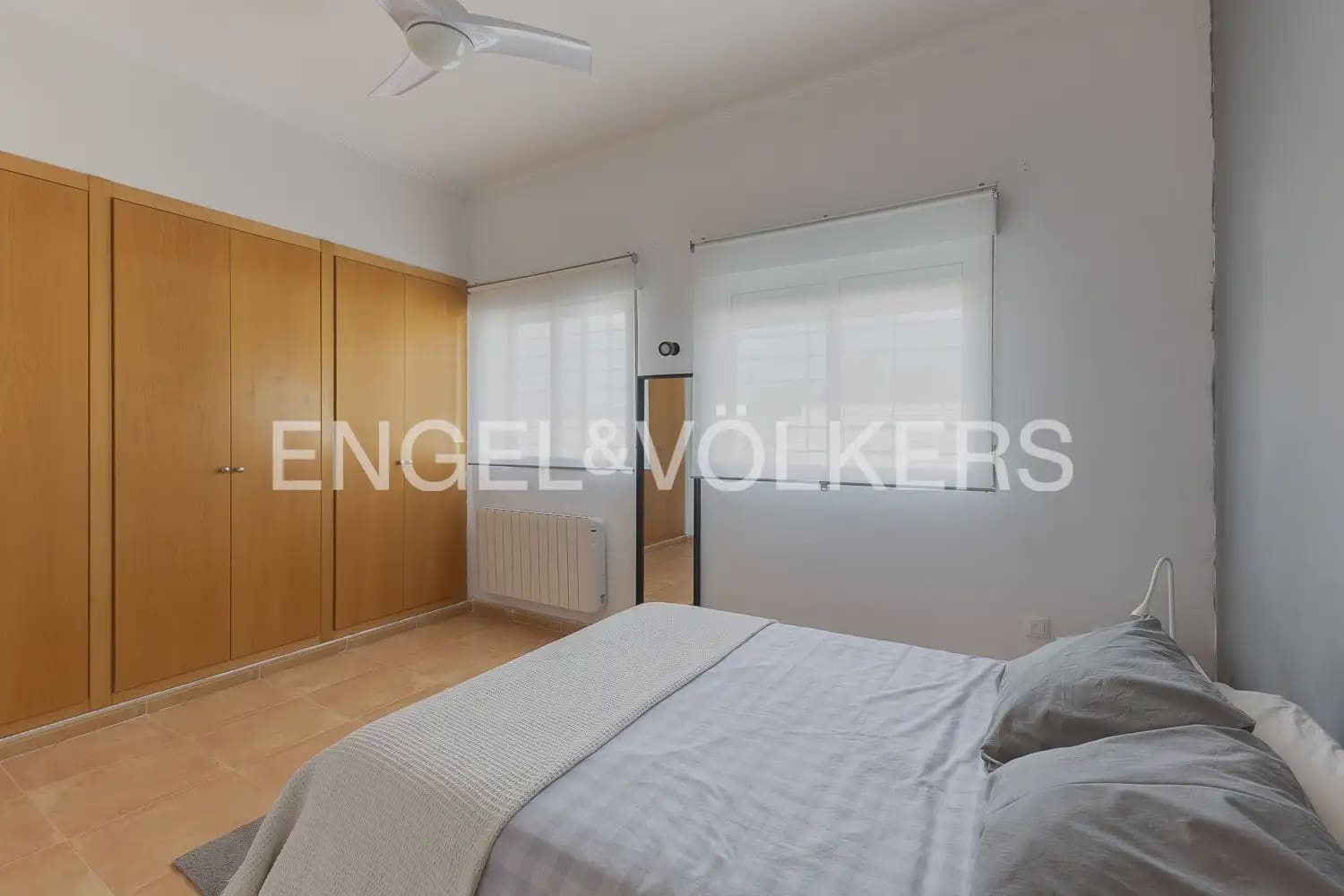 3 bedroom Villa for rent in Olocau with pool garage - € 1,850 (Ref: 9898114)