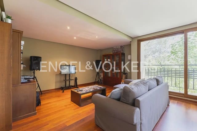 5 sovrum Villa till salu i Chiva med garage - 720 000 € (Ref: 9898115)