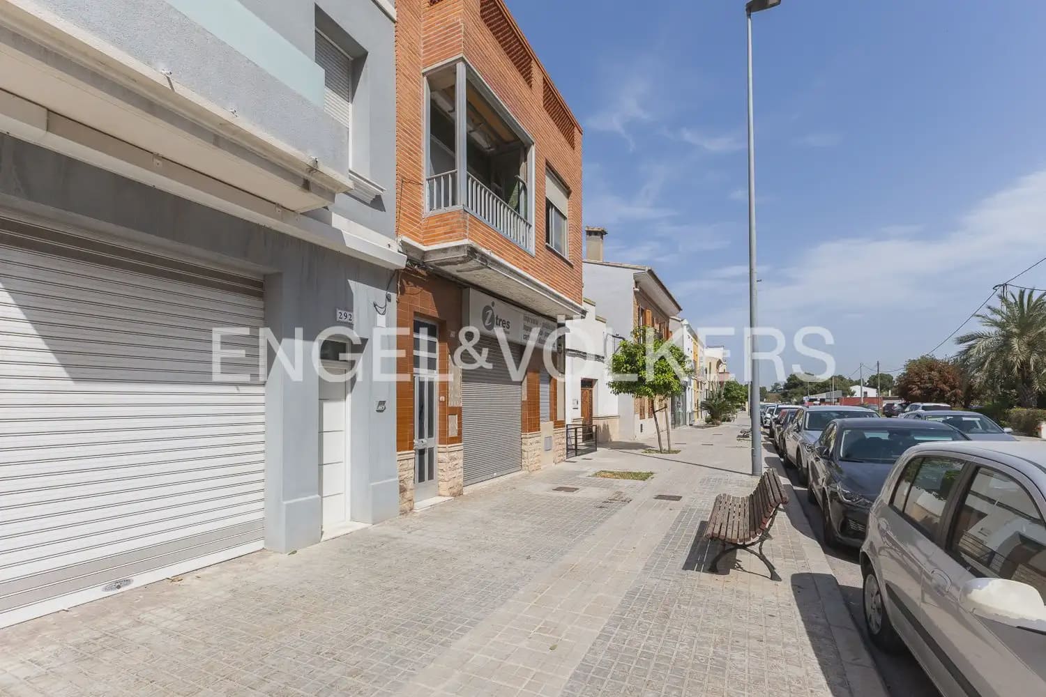 5 soverom Hus til salgs i Valencia by med svømmebasseng garasje - € 530 000 (Ref: 9898116)