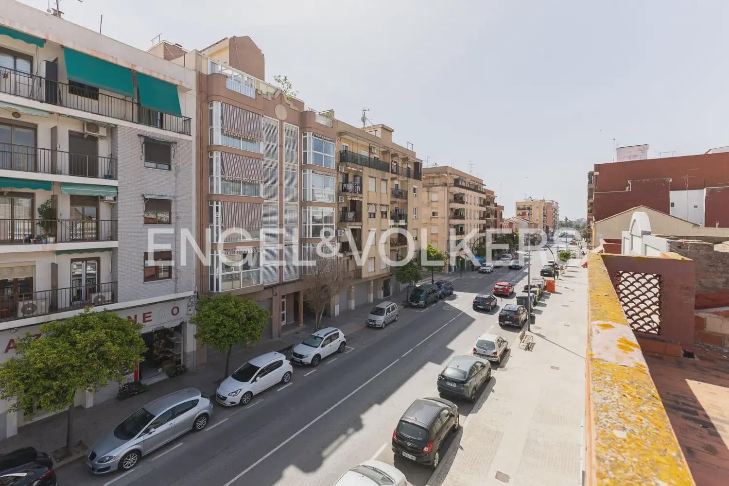 5 soverom Hus til salgs i Valencia by med svømmebasseng garasje - € 530 000 (Ref: 9898116)