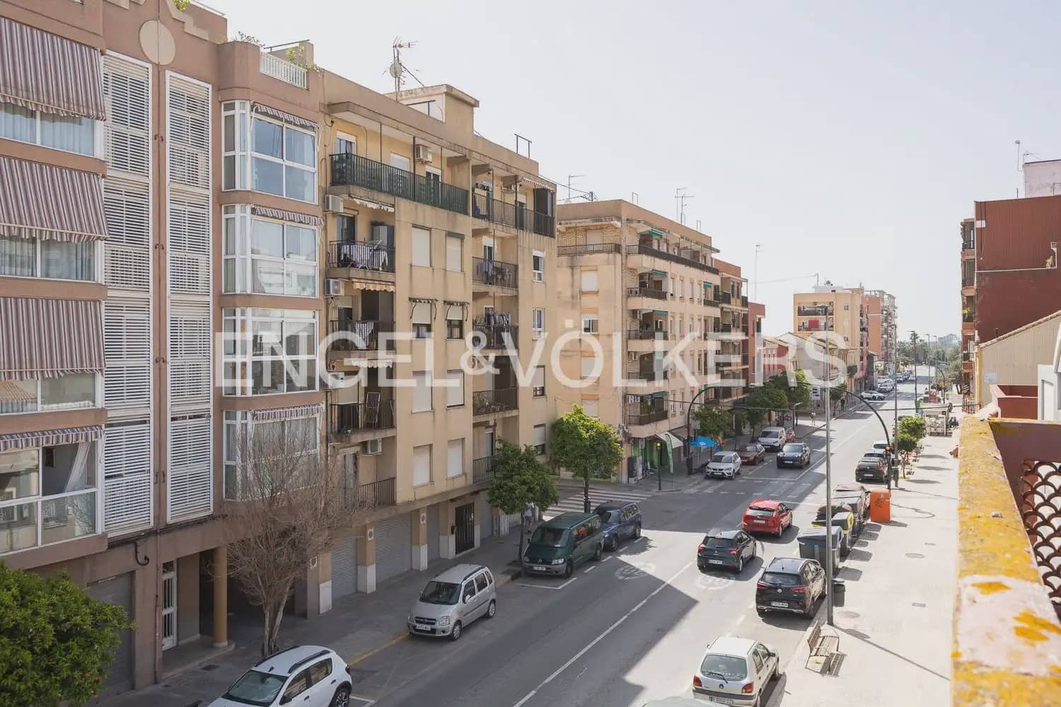 5 soverom Hus til salgs i Valencia by med svømmebasseng garasje - € 530 000 (Ref: 9898116)