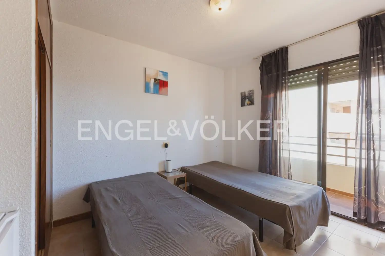 3 Zimmer Gewerbe zu verkaufen in Oropesa  - 1.400.000 € (Ref: 9898117)